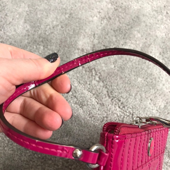 Coach Poppy Gloss Quilted Patent Leather Wristlet - Picture 8 of 9